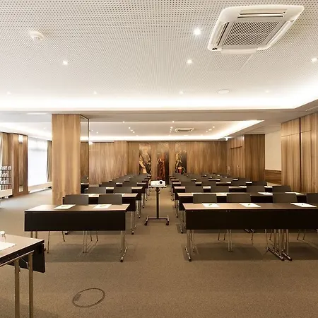 Hotel Living 4*