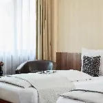 Szálloda Living 4*