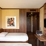 Living 4* Düsseldorf