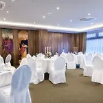 Living Szálloda 4*