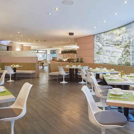 Living 4* Düsseldorf