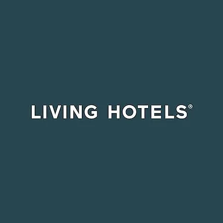 Living Hotel 4*