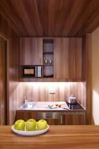 Living Ξενοδοχείο 4*