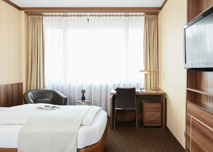 Living 4* Дюссельдорф